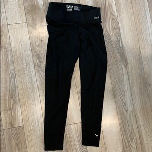 VICTORIAS SECRET PINK ULTIMATE LEGGING